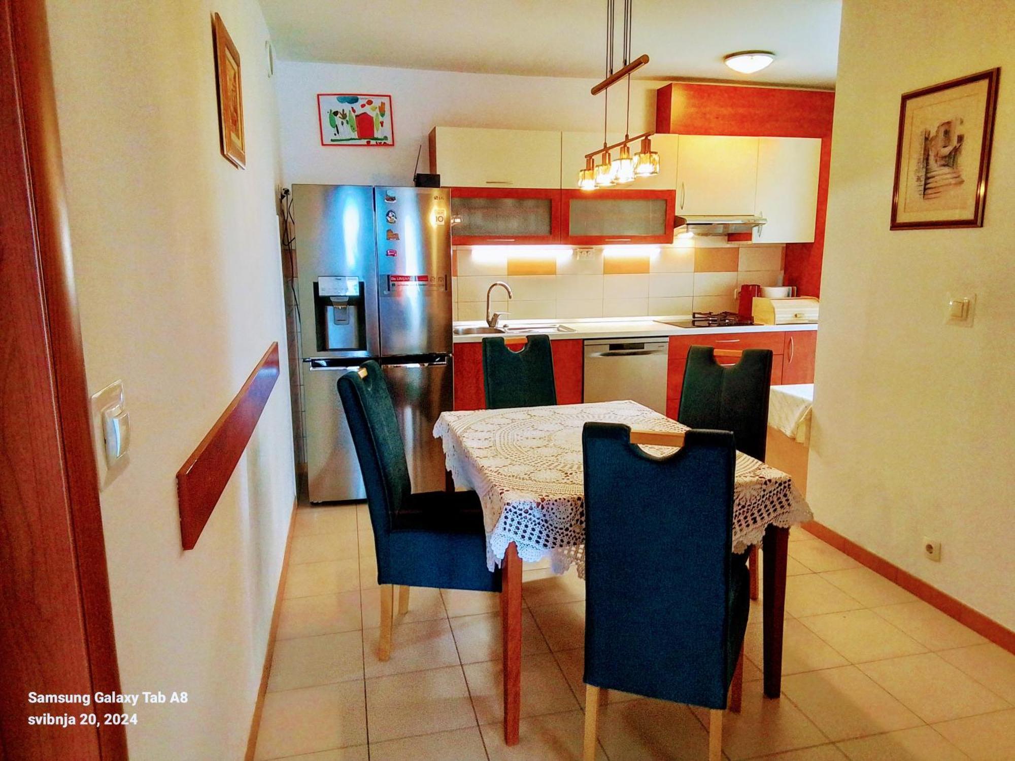 Apartment Vlatka Split Eksteriør bilde